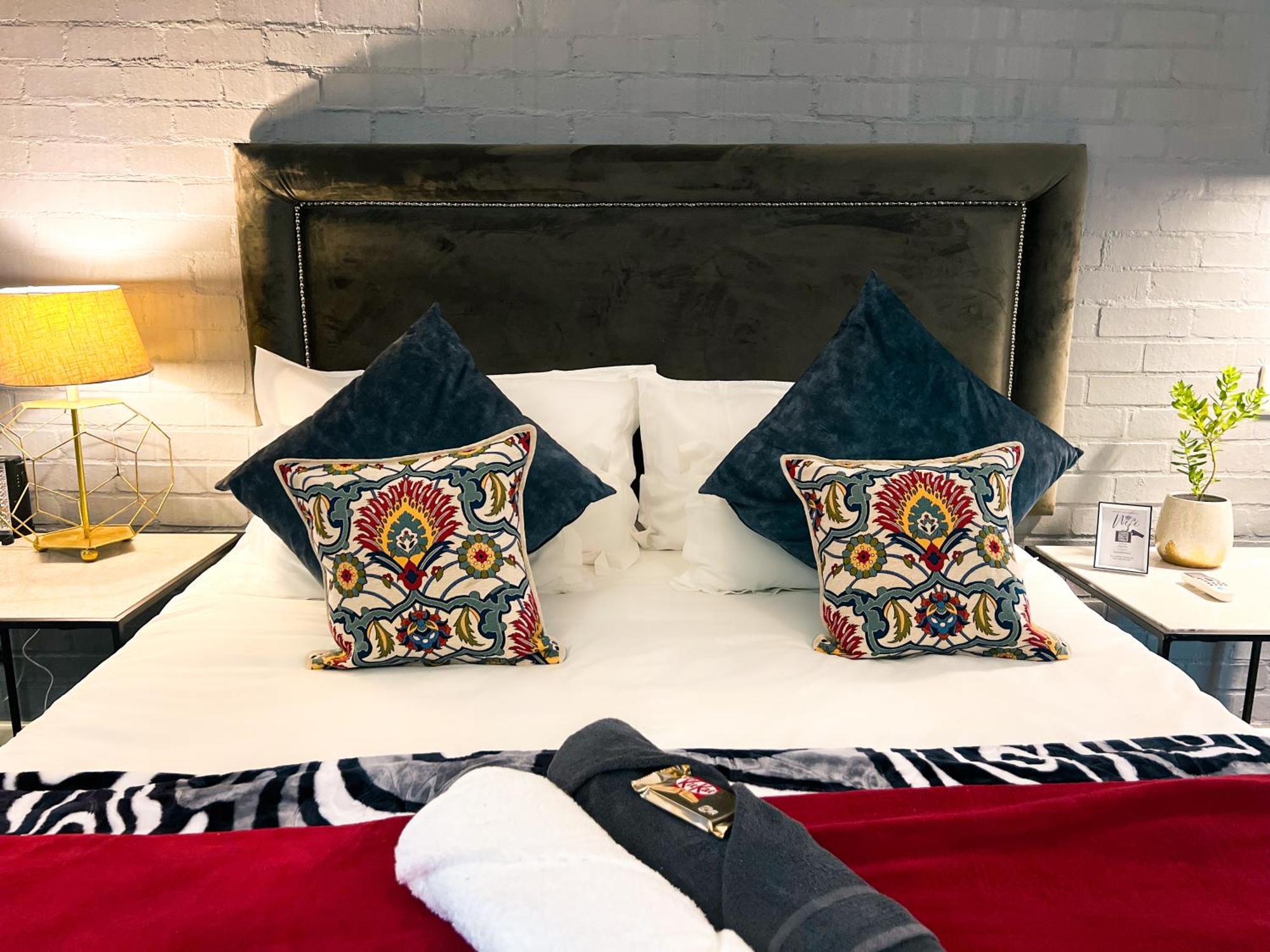Ruby Rose Hotel Riebeek-West Bagian luar foto